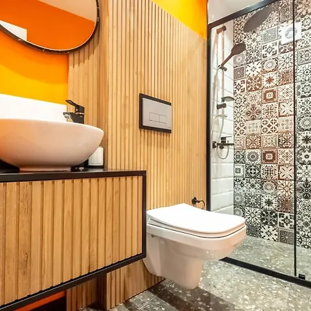 Apartment Comfortable And Central Flat Near Kadikoy Shore Close To Popular Attractions In Kadikoy Istanbul